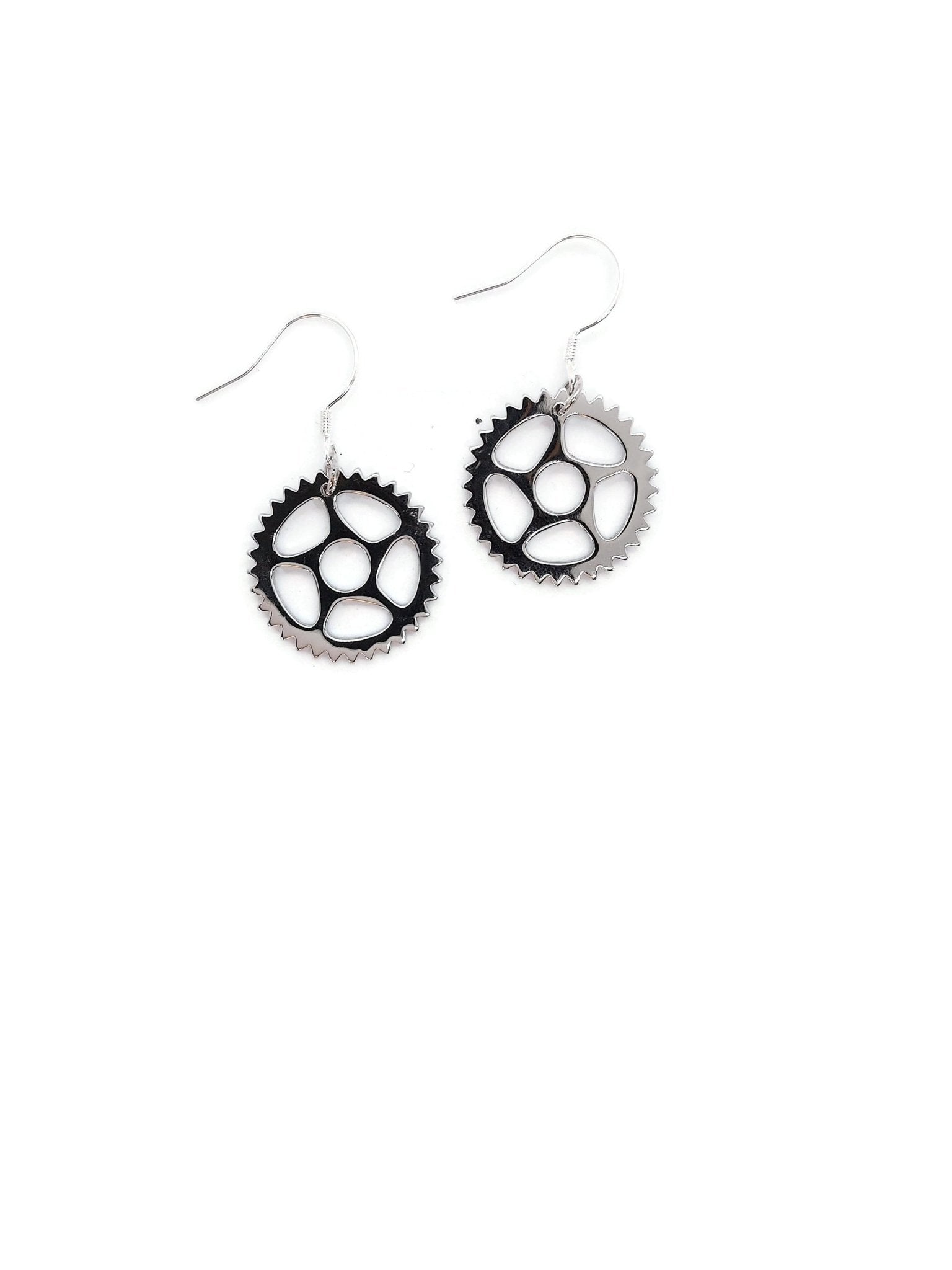 925 Sterling silver bike chain ring design dangle earrings with a white background-2