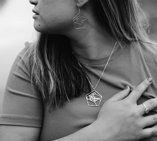 spirit-bear-necklace