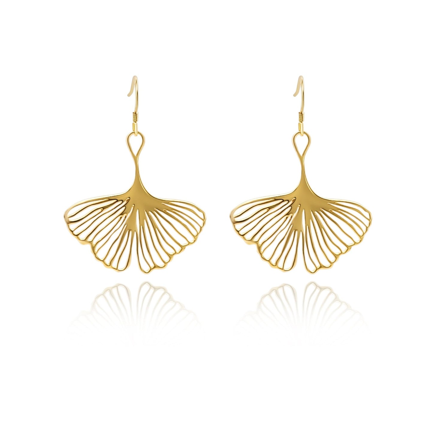Elegantly Crafted Ginkgo Leaf Dangle Earrings