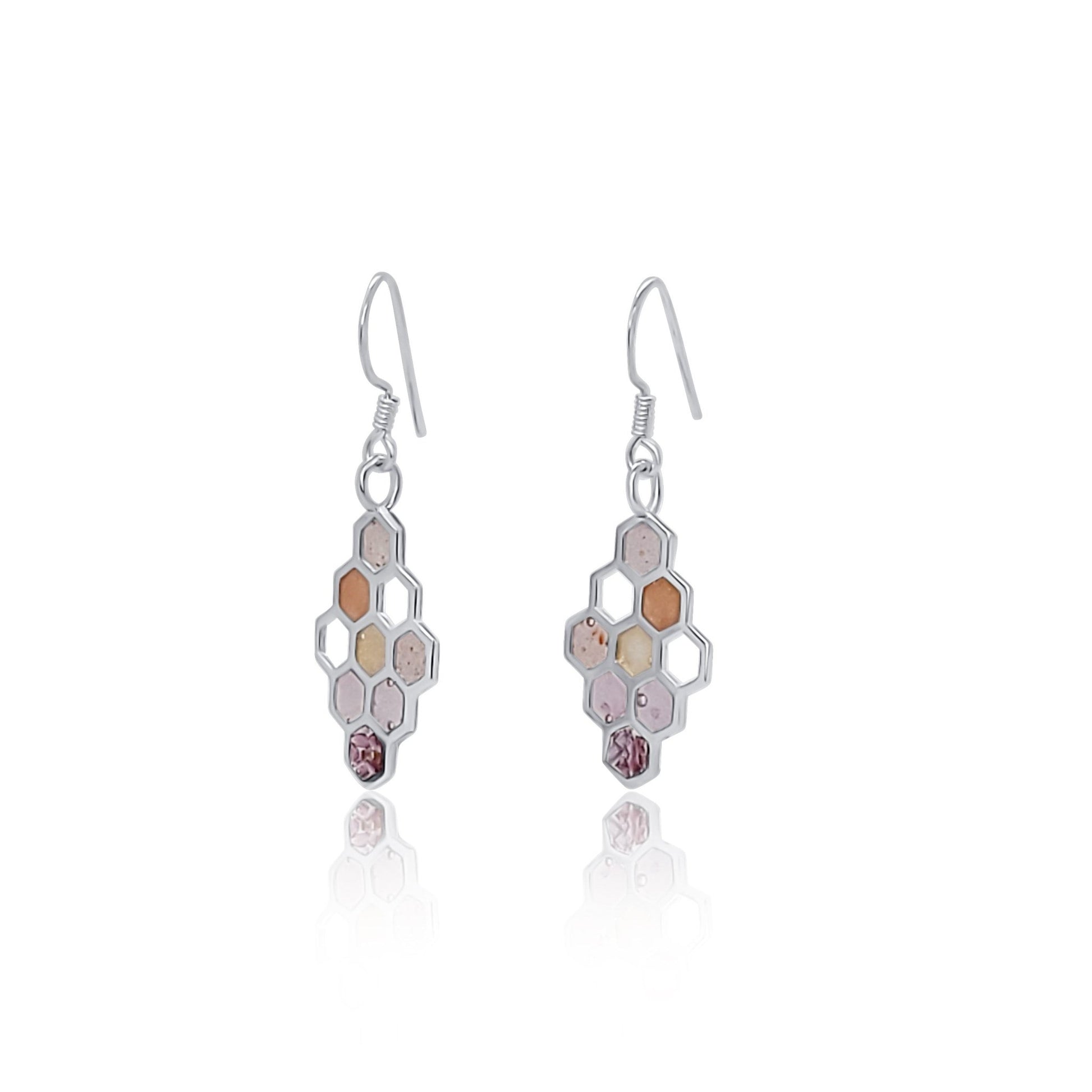 side view of petite honeycomb resin and garnet earrings