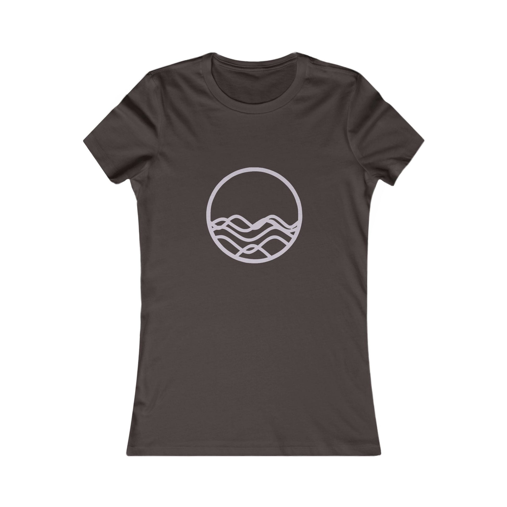 Serene Waves Women's Tee - Perfect for Relaxed Days and Beach Outings