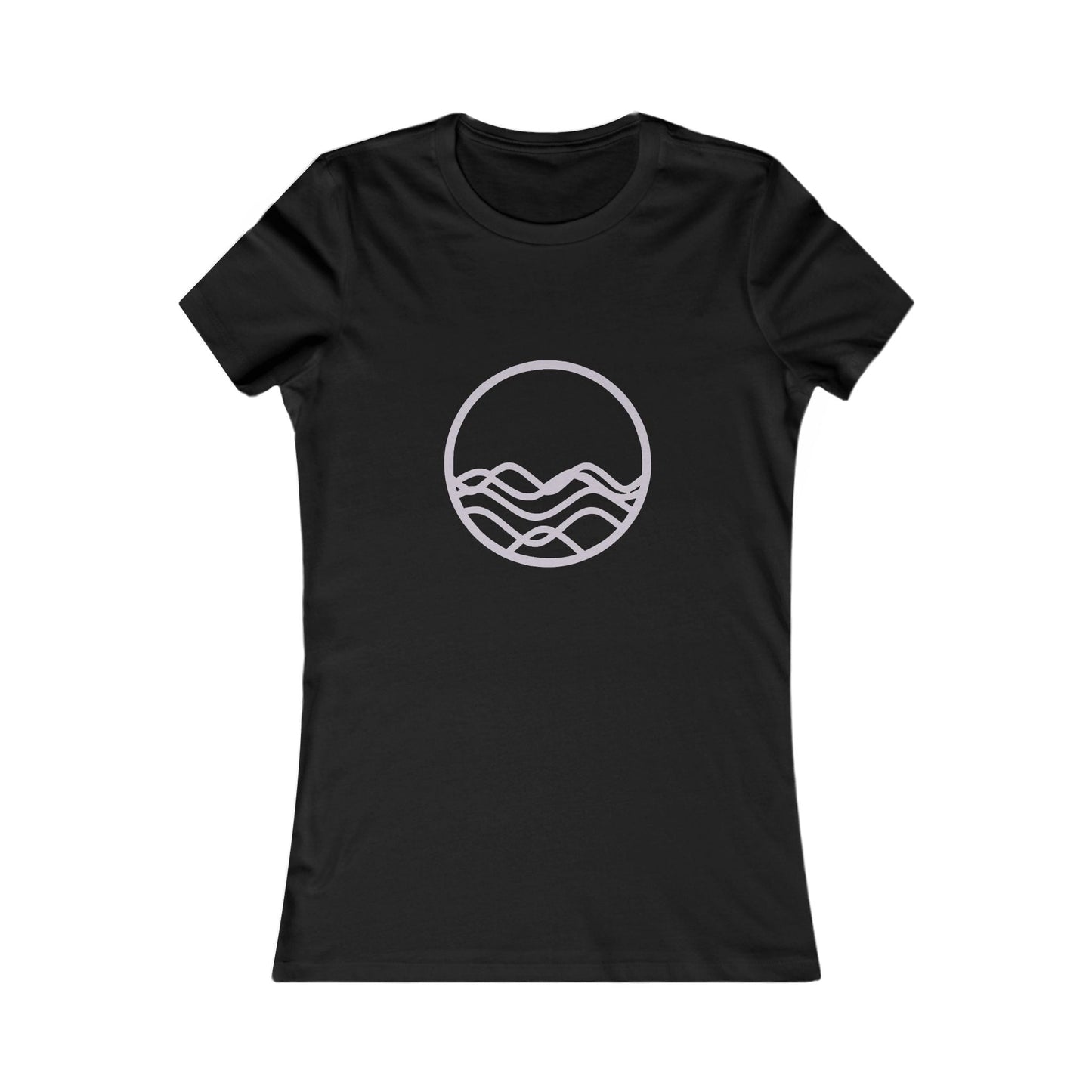 Serene Waves Women's Tee - Perfect for Relaxed Days and Beach Outings