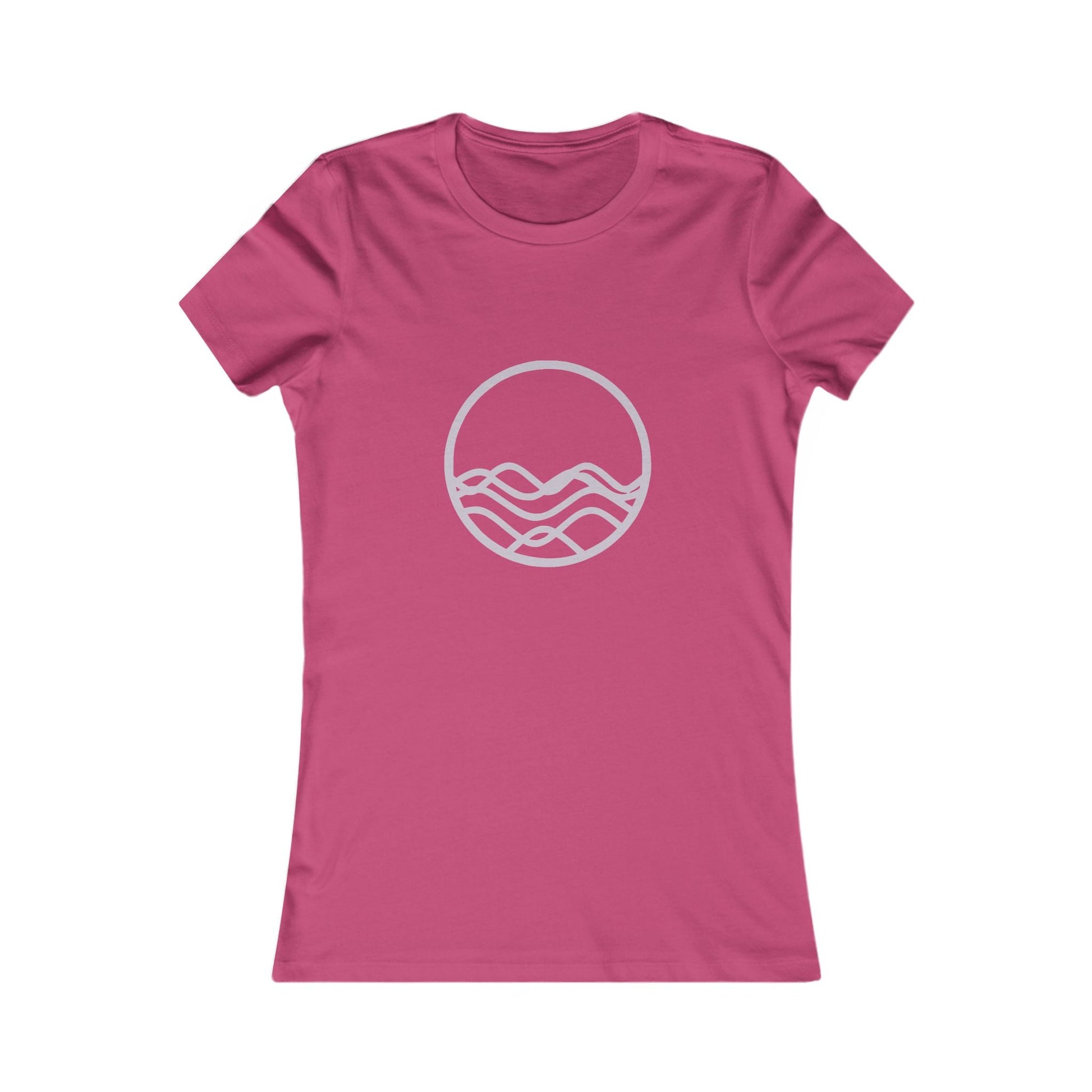 Serene Waves Women's Tee - Perfect for Relaxed Days and Beach Outings