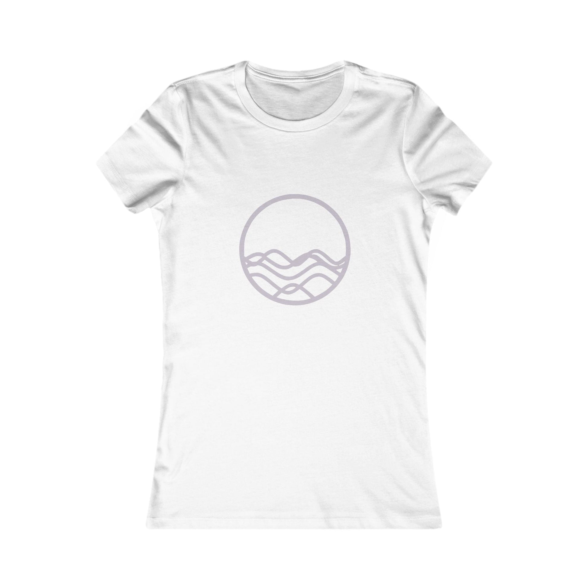 Serene Waves Women's Tee - Perfect for Relaxed Days and Beach Outings