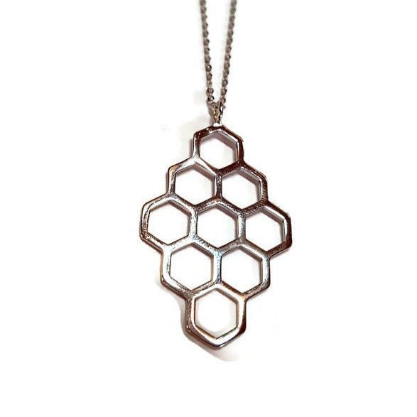 18k yellow gold plated honeycomb design pendant necklace with white background