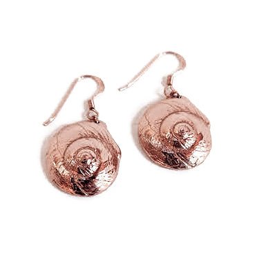 <img src="//www.joiedesigns.ca/cdn/shop/products/luna-earrings-268107.jpg?v=1669765347&amp;width=1946" alt="18k plated rose gold" srcset="//www.joiedesigns.ca/cdn/shop/products/luna-earrings-268107.jpg?v=1669765347&amp;width=246 246w, //www.joiedesigns.ca/cdn/shop/products/luna-earrings-268107.jpg?v=1669765347&amp;width=493 493w, //www.joiedesigns.ca/cdn/shop/products/luna-earrings-268107.jpg?v=1669765347&amp;width=600 600w, //www.joiedesigns.ca/cdn/shop/products/luna-earrings-268107.jpg?v=1669765347&amp;wi