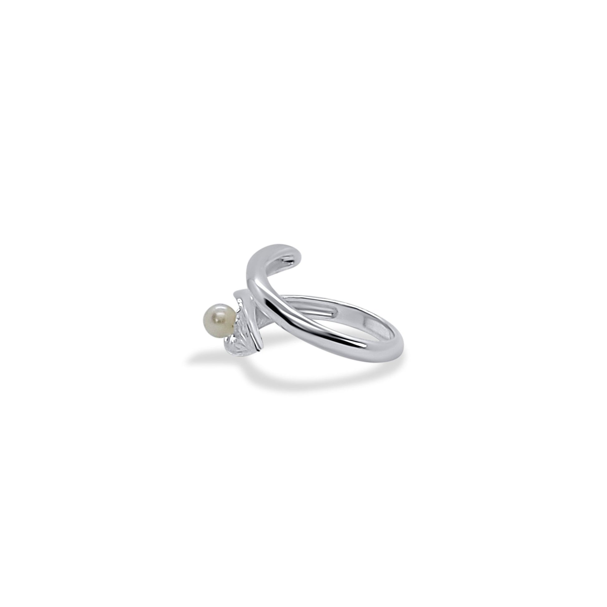 side view of cala lily silver flower ring with freshwater pearl
