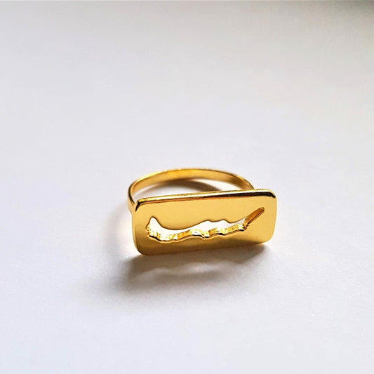 18k plated yellow gold - size 7 Savary island ring with savary island shape cut out of rectangle