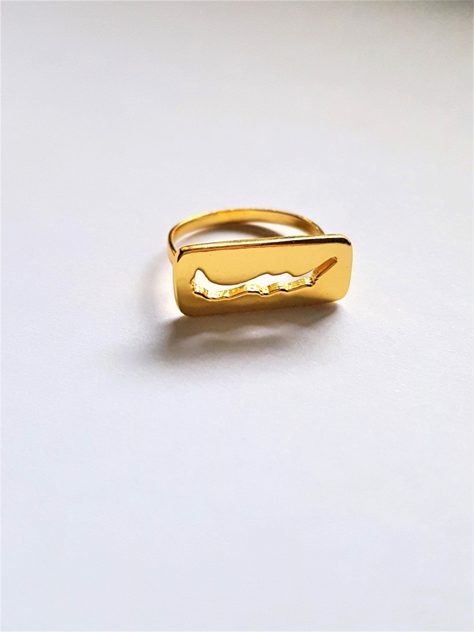 18k plated yellow gold - size 9 Savary island ring with savary island shape cut out of rectangle